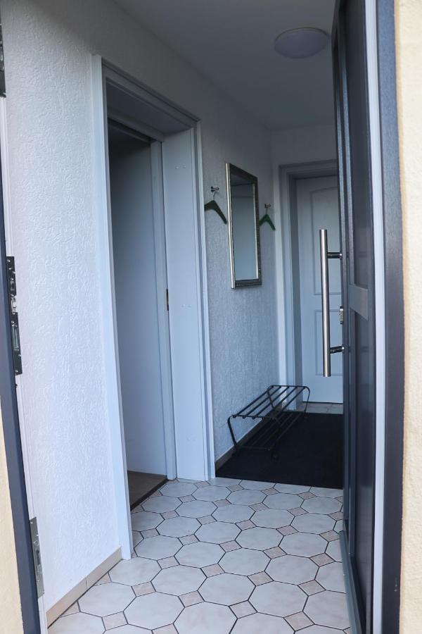 Feusdorf Deine-Eifel-Ferienwohnung מראה חיצוני תמונה