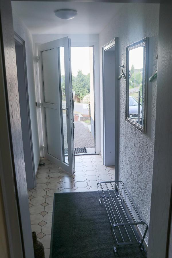 Feusdorf Deine-Eifel-Ferienwohnung מראה חיצוני תמונה